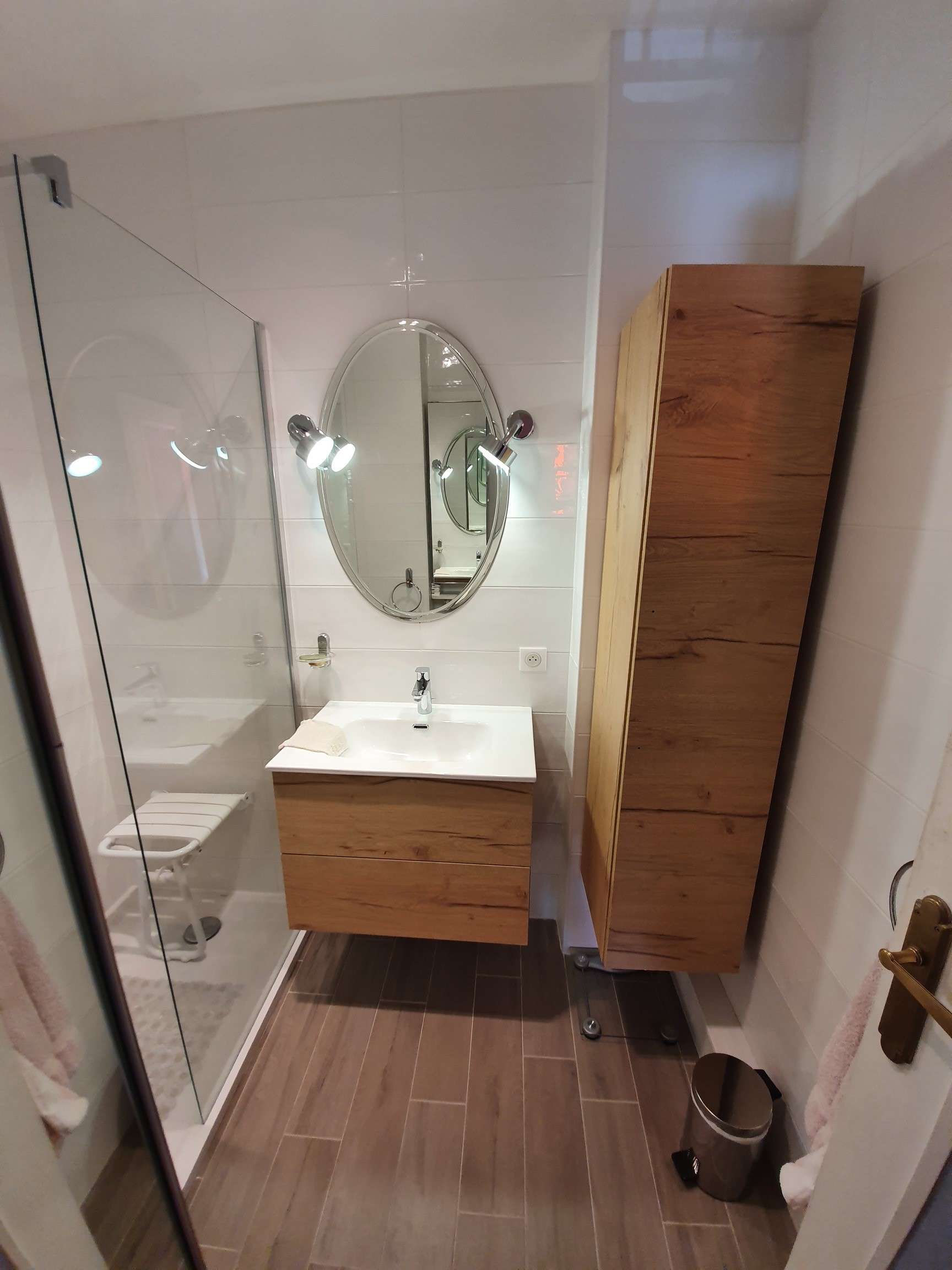 projet salle bain douche plat mobilite reduite pmr apres
