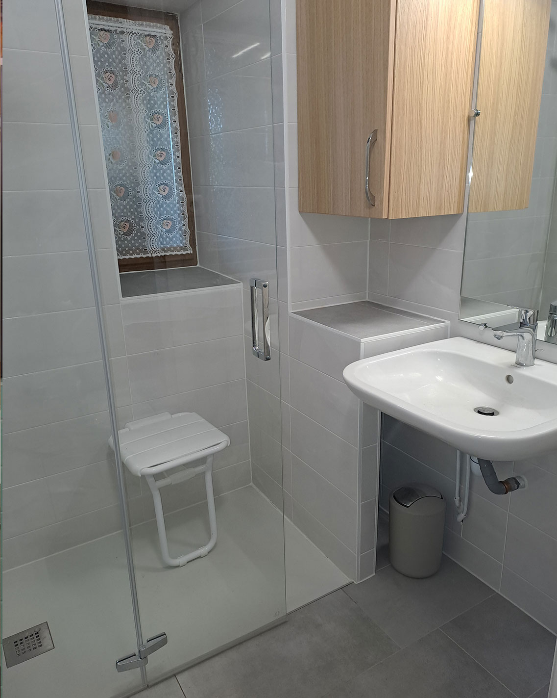 projet renovation salle bain douche vasque Dagand apres