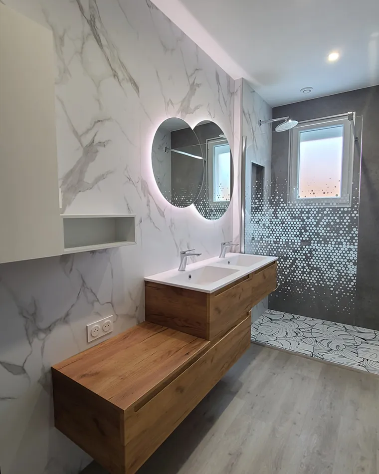 projet rénovation salle bain contemporaine douche mobilier S2ED Poitiers photo après