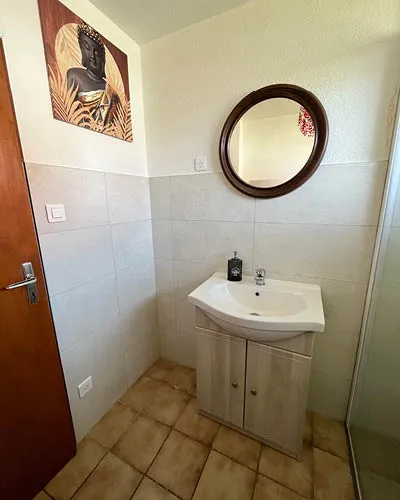 projet renovation salle bain contemporaine Myotte Cie Orchamps Vennes 25 photo après