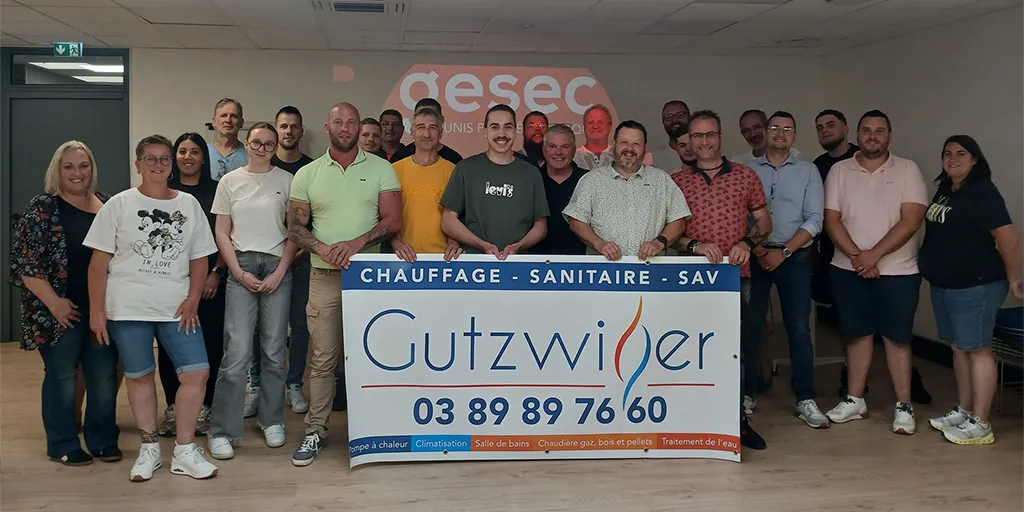 photo-equipe-collaborateurs-gutzwiller-salle-bain-hegenheim photo equipe collaborateurs gutzwiller salle bain Hegenheim