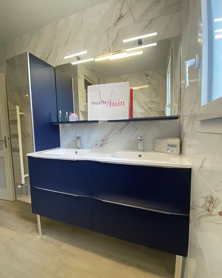 projet-renovation-salle-bains-douche-MACIEJOWSKI-APRES Modernisation d'une salle de bains, par Maciejowski sur Limoges (17), photo mitigeur
