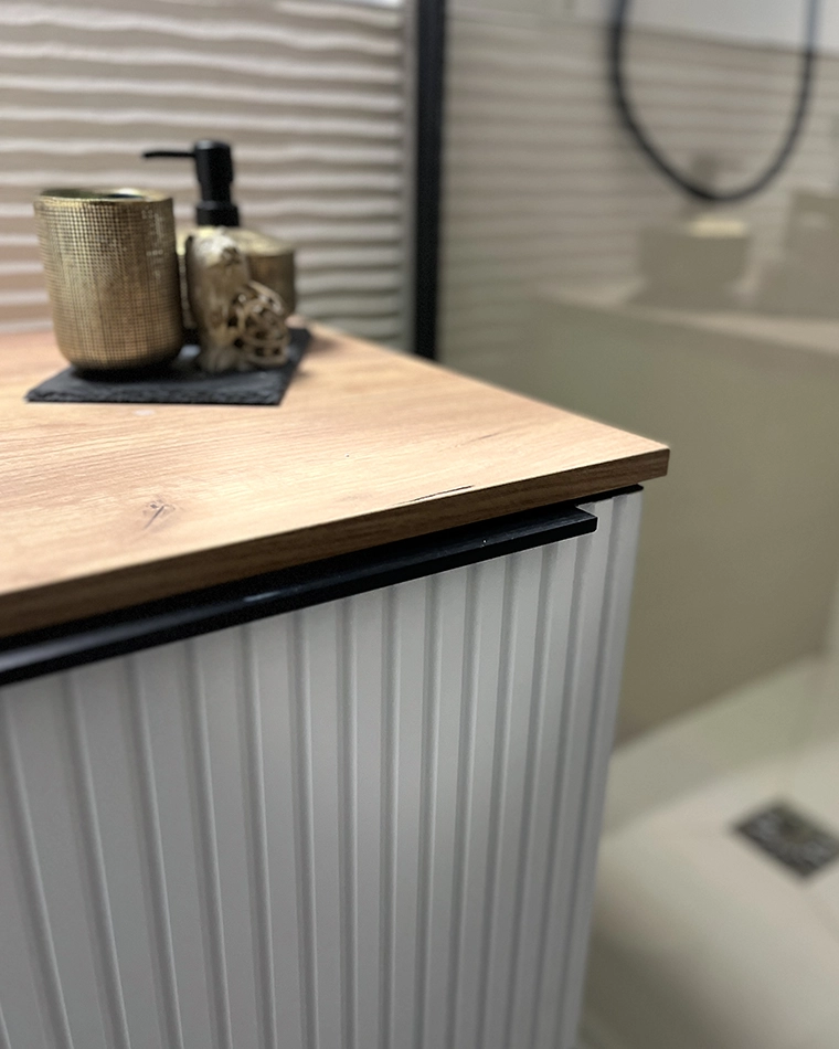 projet-renovation-salle-bain-douche-HUBERT-APRES renovation salle bain mobilier miroir meuble rangement