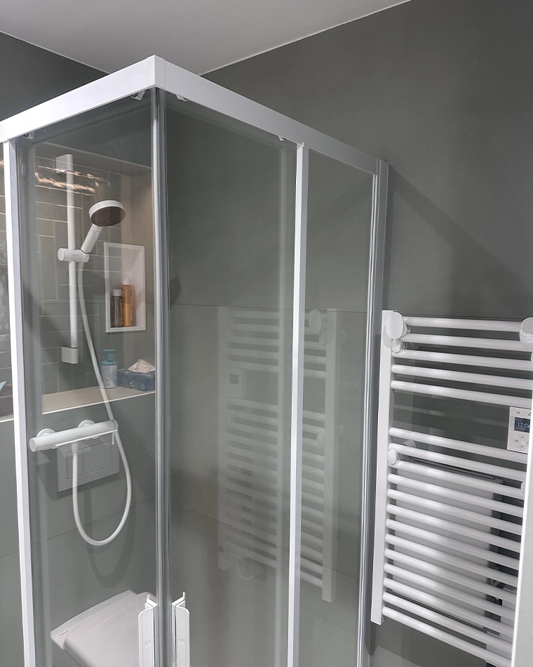 rénovation salle de bain, par Dalmasso sur Antibes (06), photo mitigeur