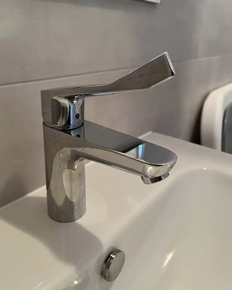 Rénovation complète d'une salle de bains par Myotte dans le Doubs (25), photo après